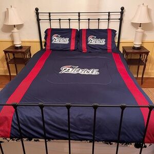 New England Patriots comforter & shams